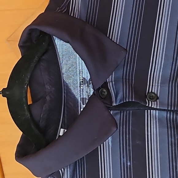 Under Armour HeatGear Polo Size XL - Picture 3 of 7